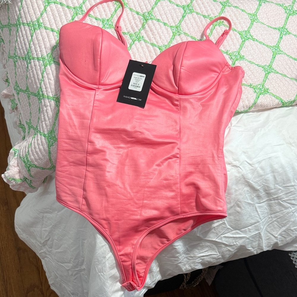 Fashion Nova Coral Pink Bodysuit with Built-In Cups